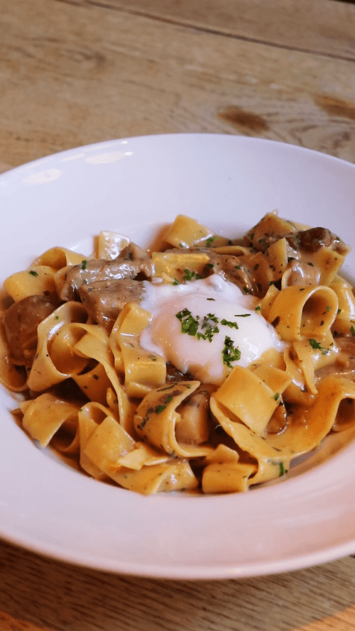 Papardelle de Boletus, parmesano y Huevo Poche