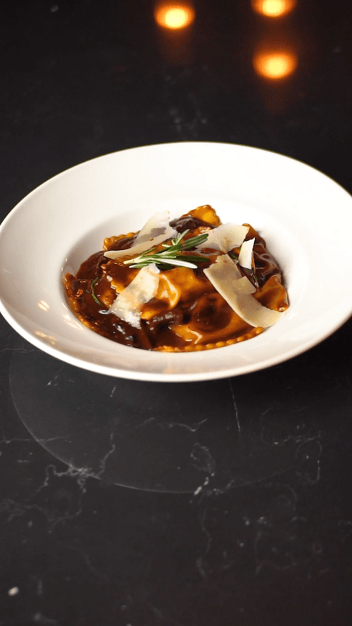 RAVIOLI DE RABO DE TORO